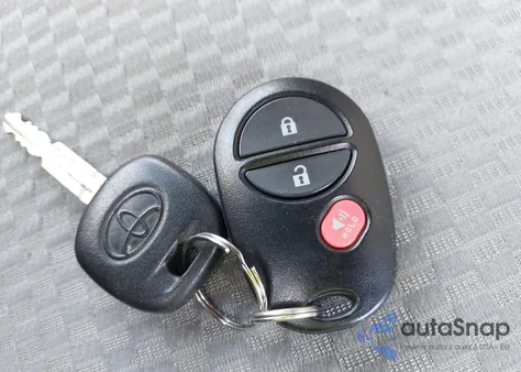 2012 Toyota Tacoma Base V6 z USA, uszkodzony, nr VIN 3TMMU4FN7CM042828